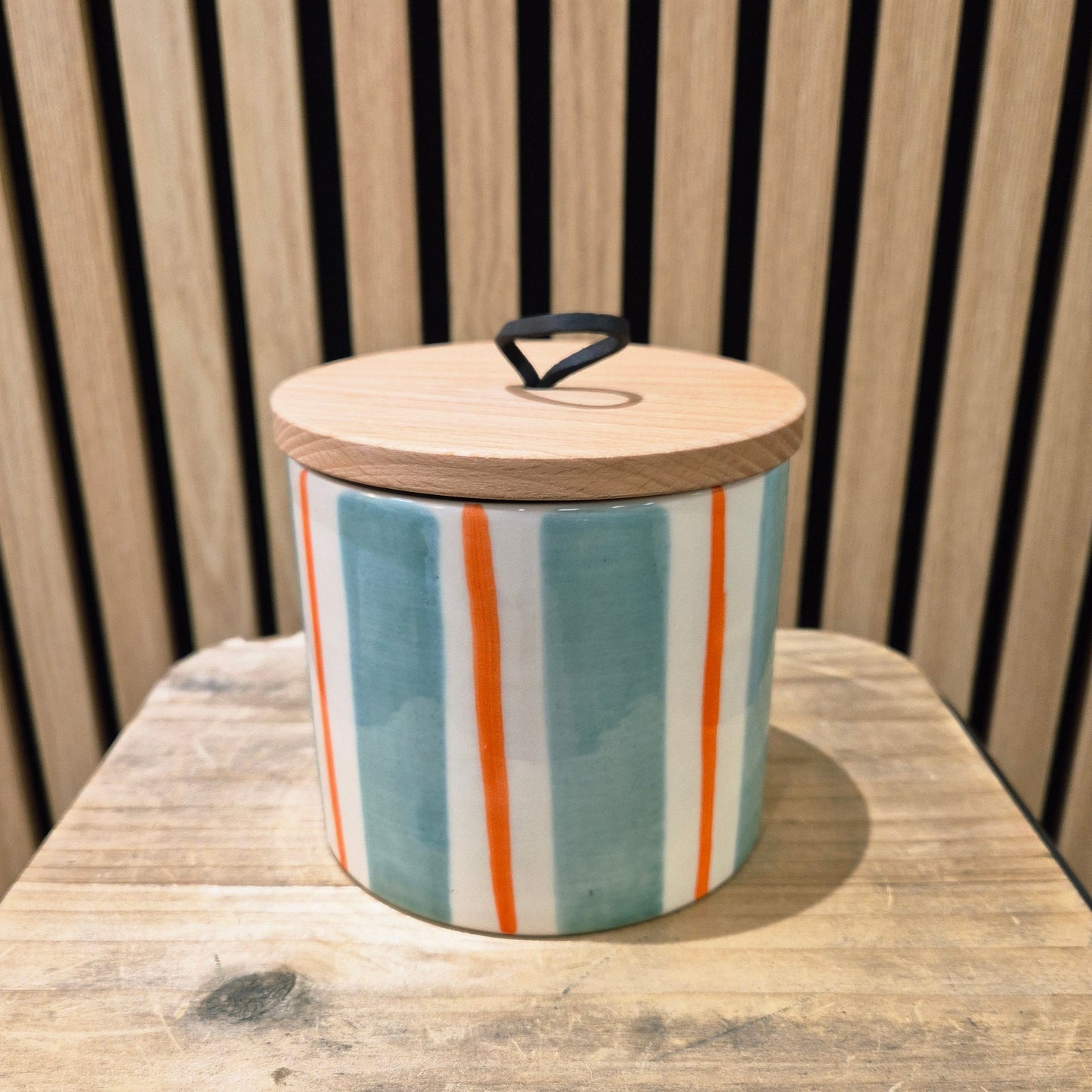 Boite à Cuisine Duro Ceramics PM Linear Turquoise sélectionné par Déco à deux