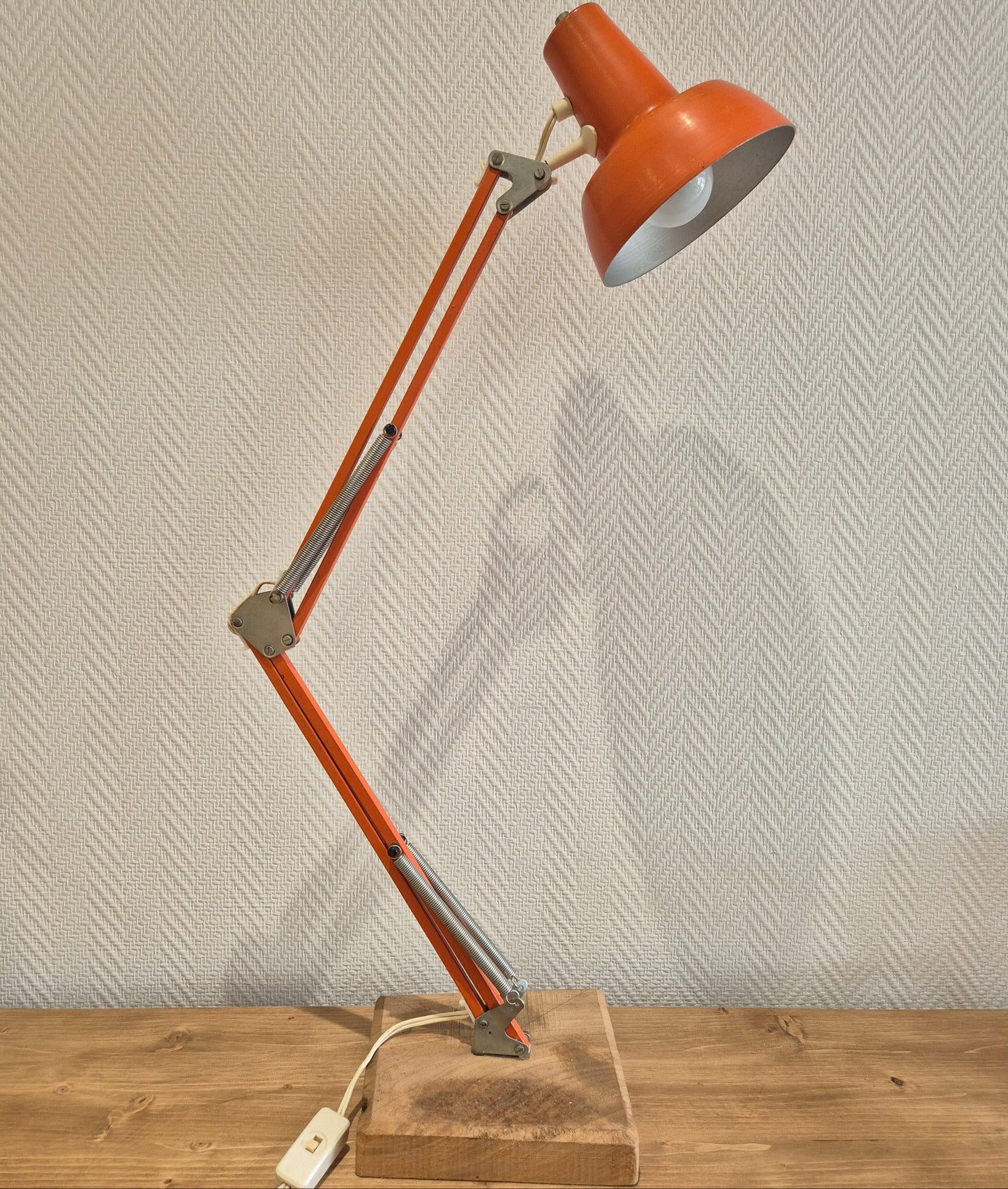 Lampe d'architecte vintage métallique articulée  – Décoration vintage & mobilier restauré | Déco à Deux