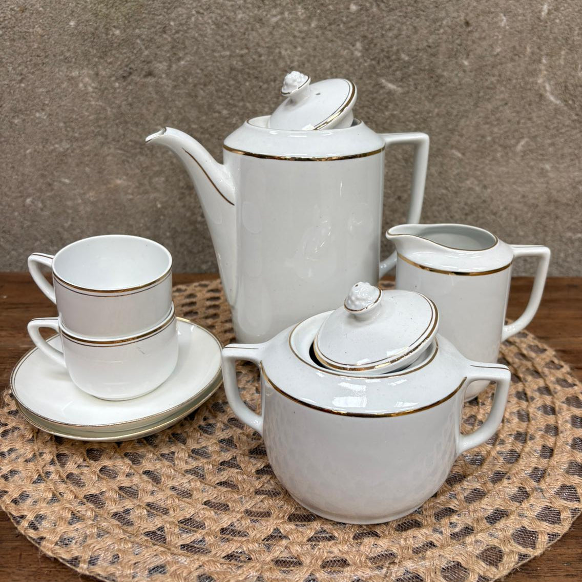 Service à café en porcelaine de Limoges sélectionné par déco à deux 