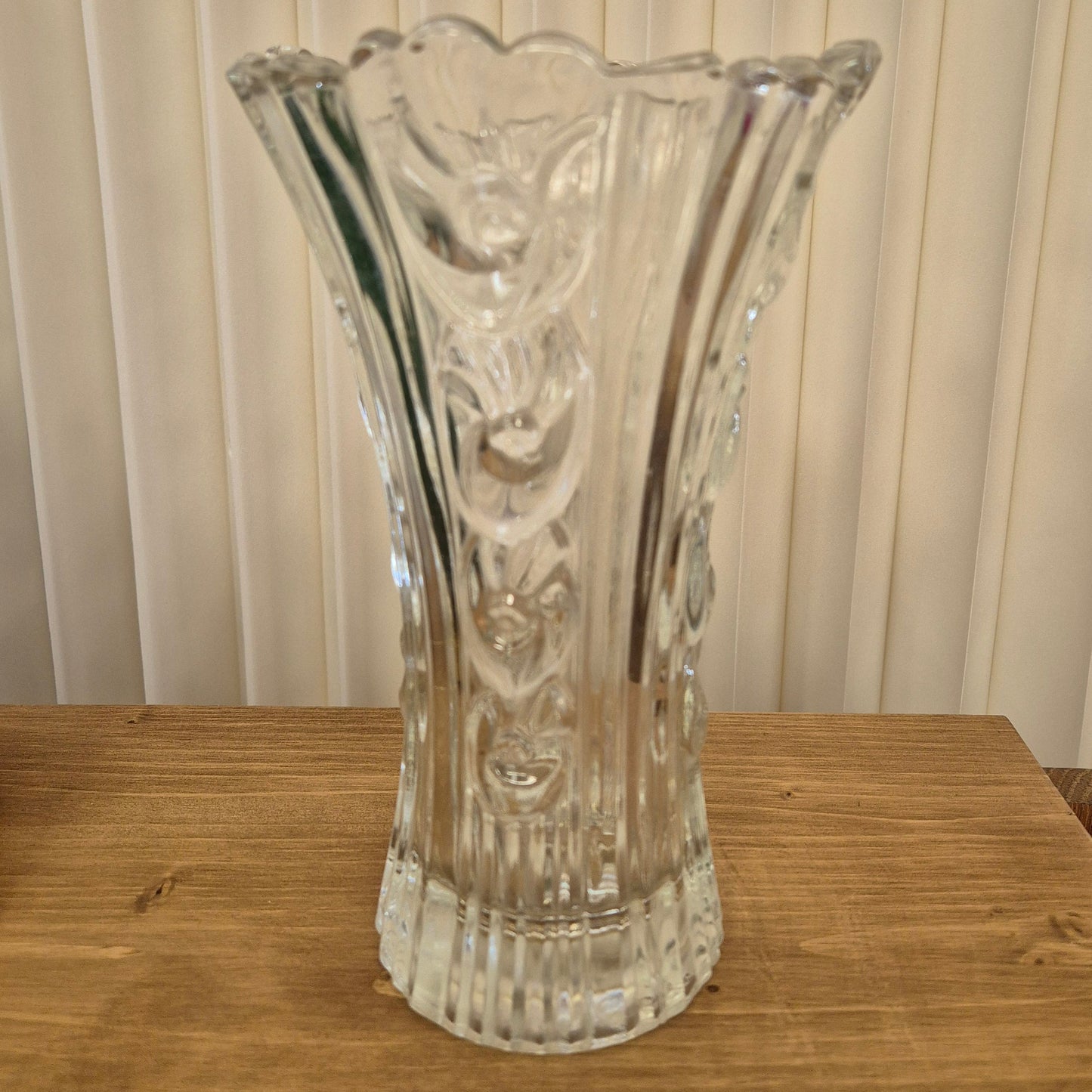 Vase en verre ciselé Italie – Décoration vintage & mobilier restauré | Déco à Deux