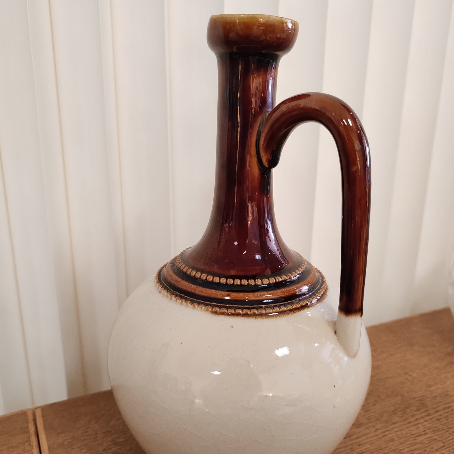 Ancienne Cruche huile et vinaigre vintage – objet de seconde main sélectionné par Déco à Deux
