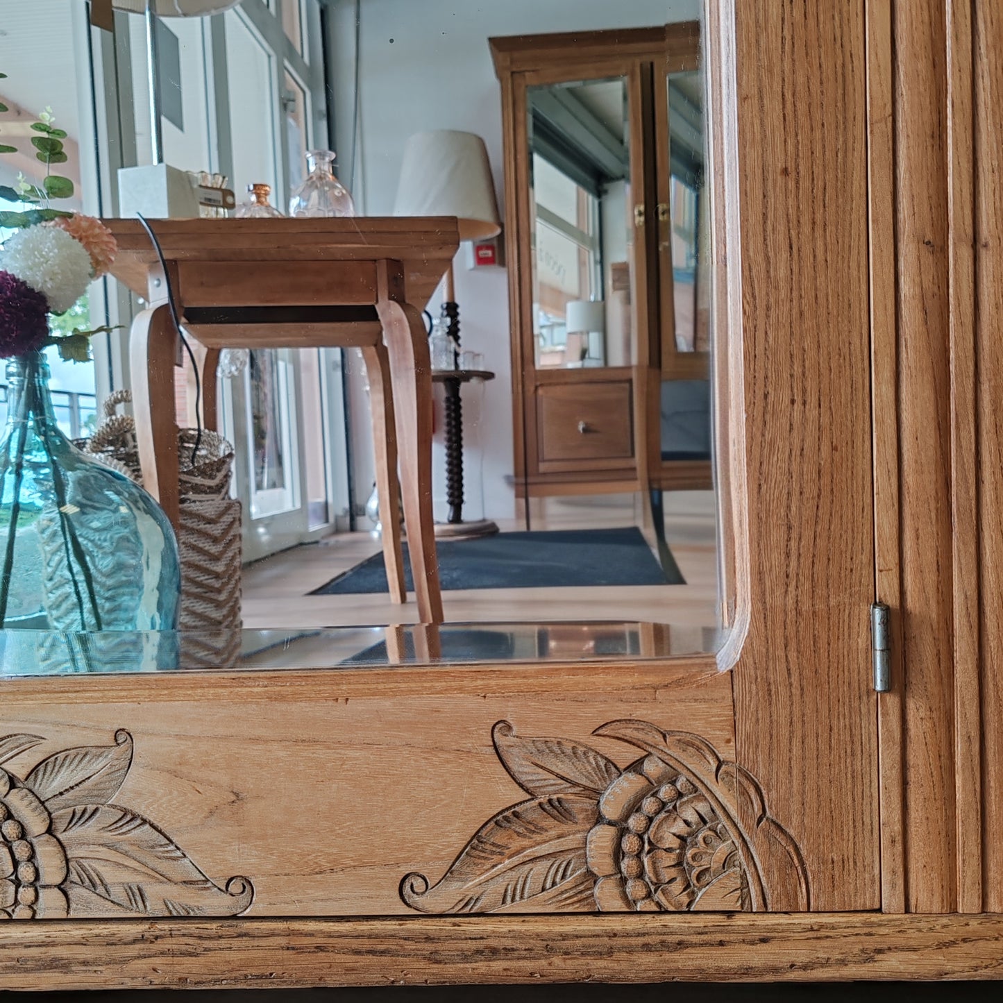 Armoire art déco vintage – objet de seconde main sélectionné par Déco à Deux