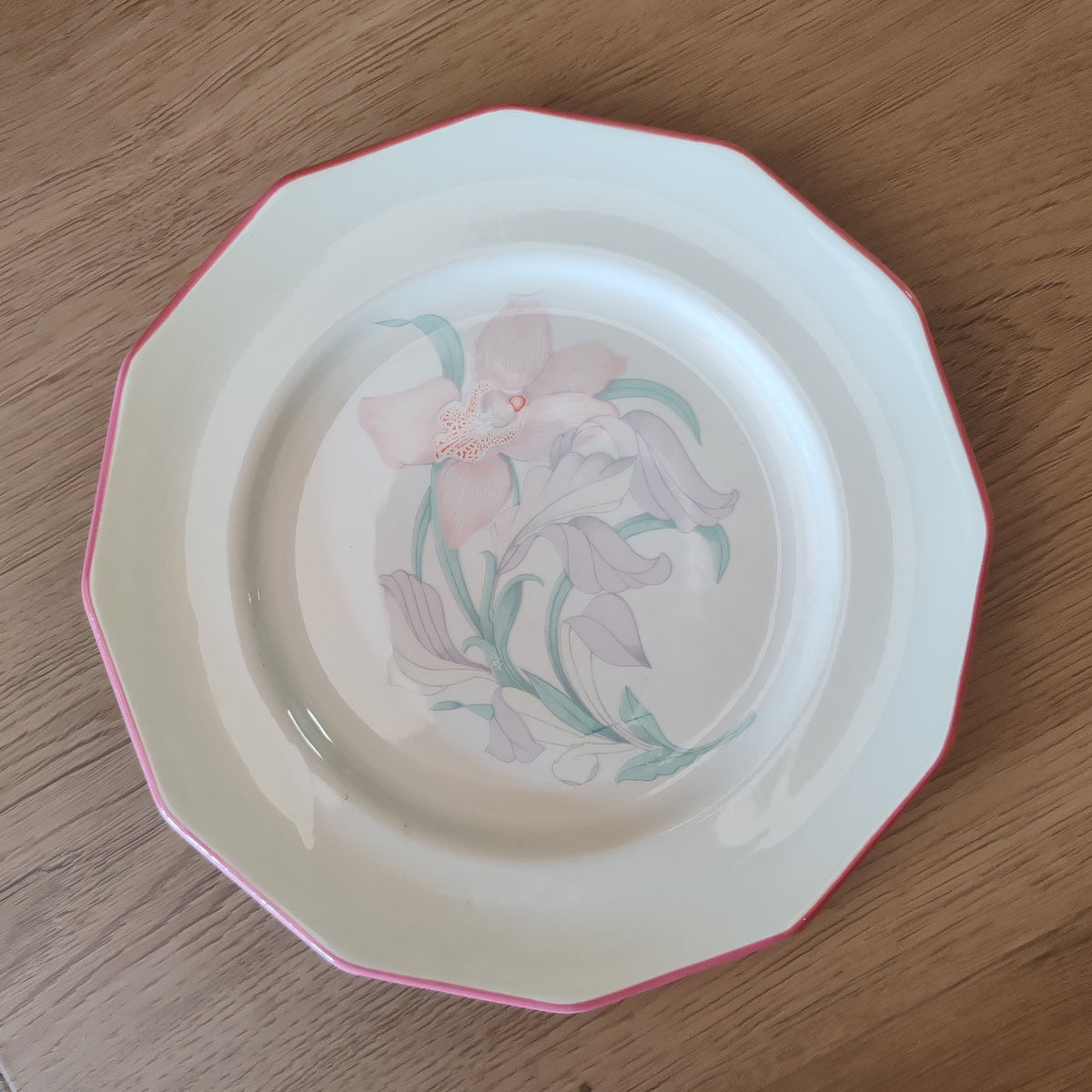 Assiette à dessert vintage – objet de seconde main sélectionné par Déco à Deux