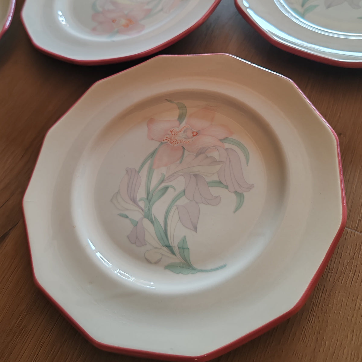 Assiette à dessert vintage – objet de seconde main sélectionné par Déco à Deux