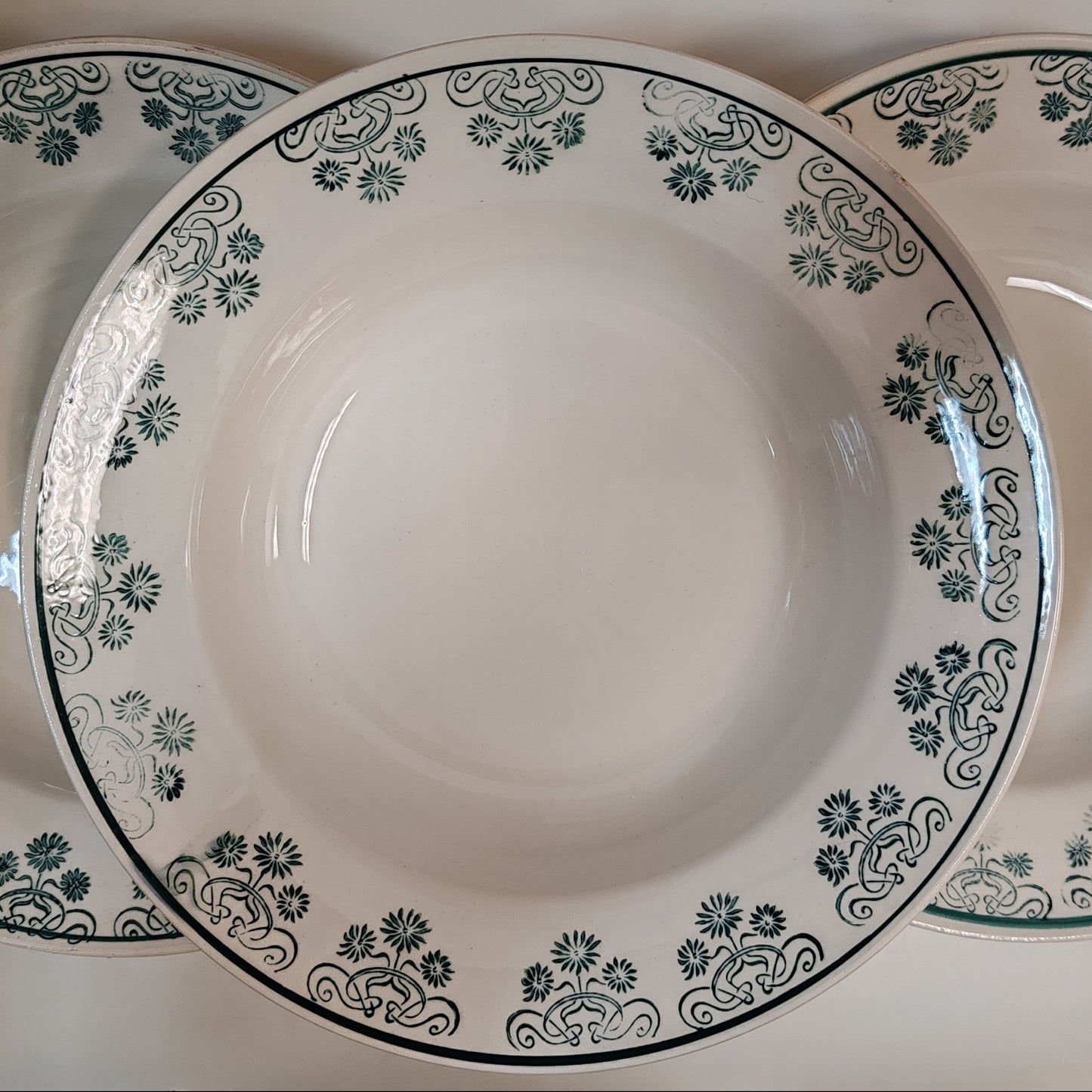 Assiette à l'unité "Digoin et Sarreguemines" vintage – objet de seconde main sélectionné par Déco à Deux
