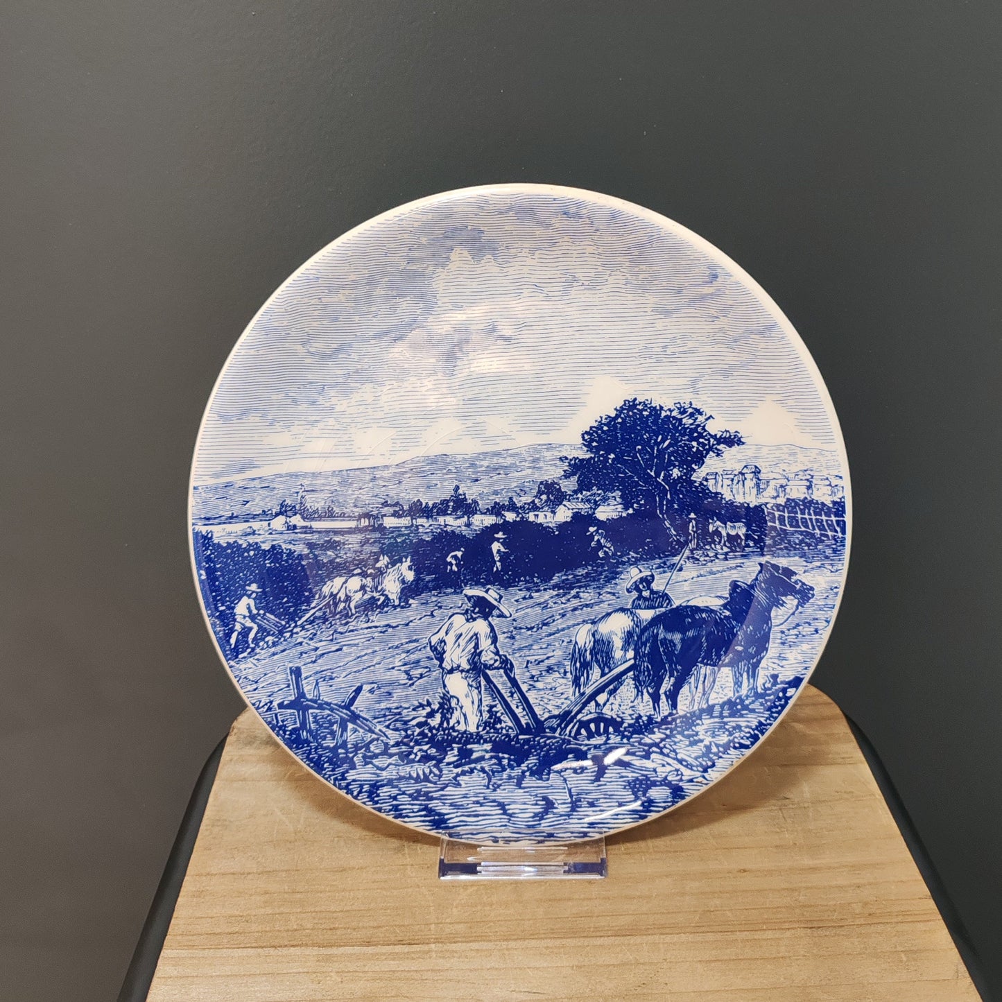 Assiette individuelle ironstone – objet de seconde main sélectionné par Déco à Deux
