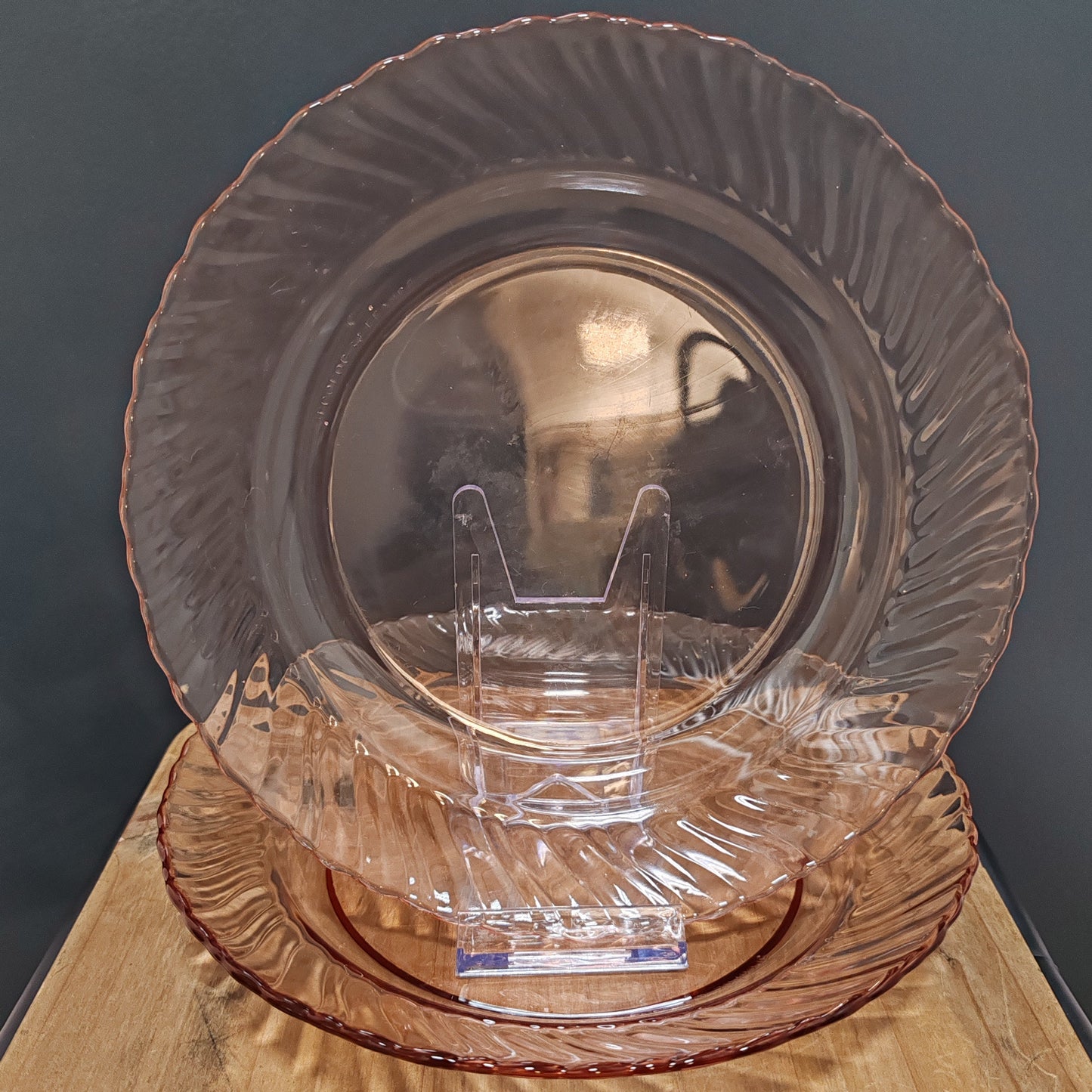 Assiette plate à l'unité vintage – objet de seconde main sélectionné par Déco à Deux
