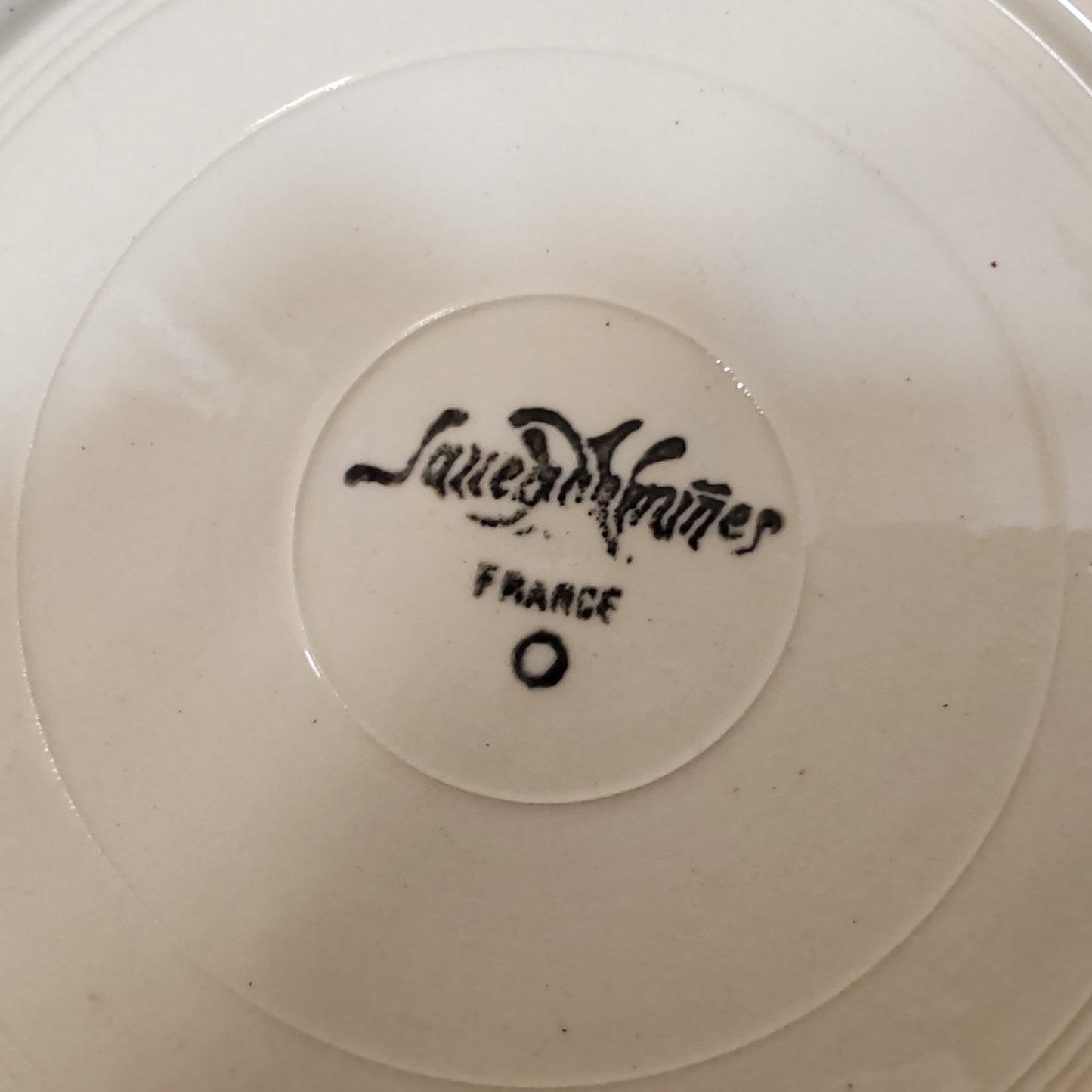 Assiette plate 