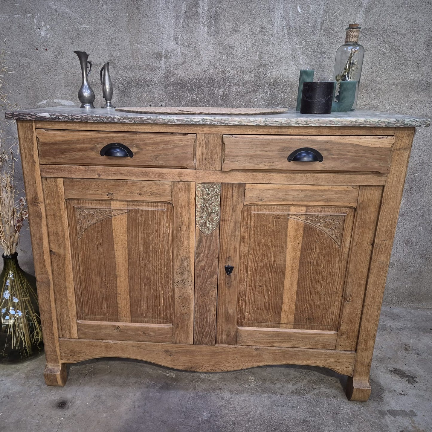 Buffet Art Déco vintage – objet de seconde main sélectionné par Déco à Deux