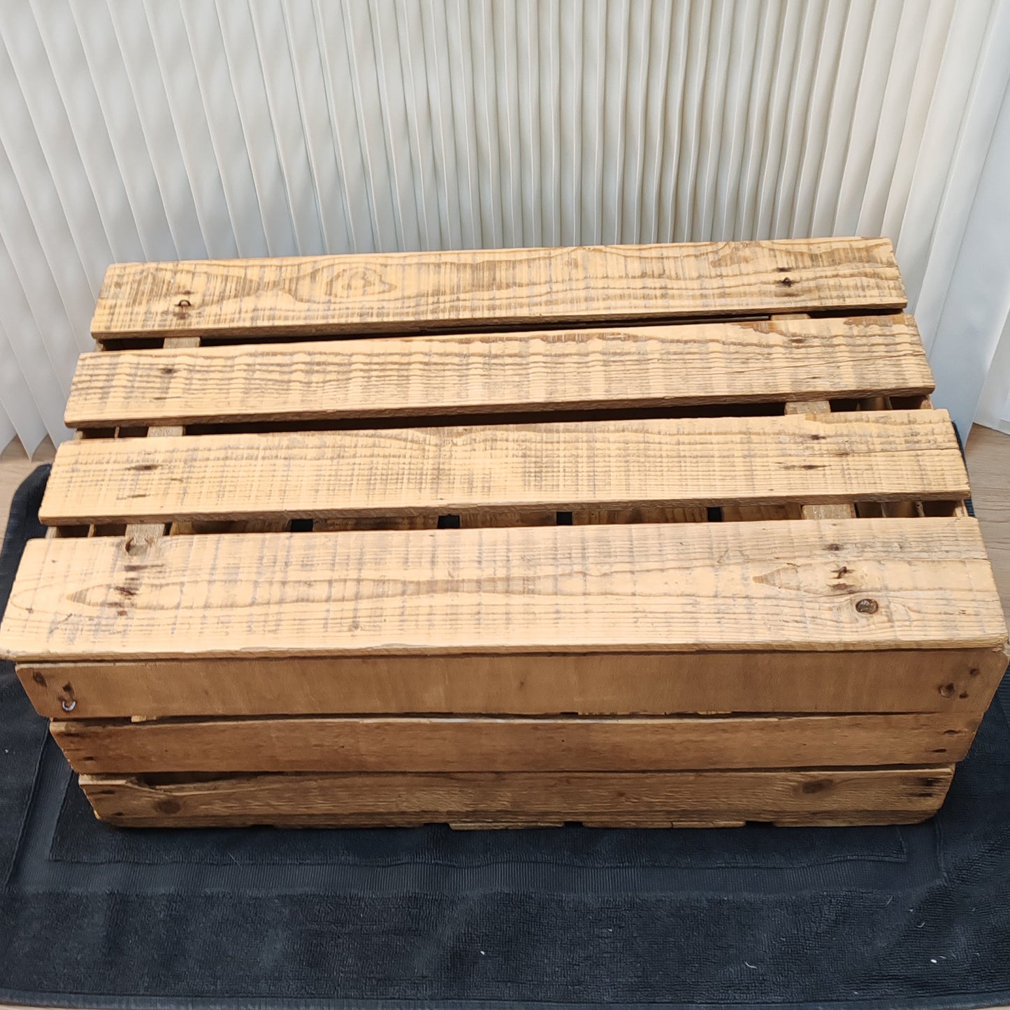 caisse a pomme vintage – objet de seconde main sélectionné par Déco à Deux