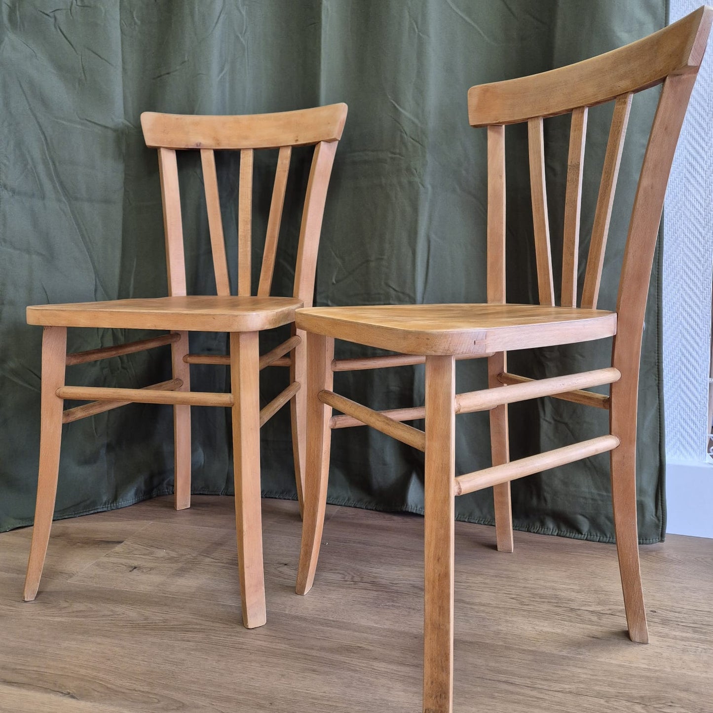 Chaise bistrot - objet de seconde main sélectionné par Déco à Deux
