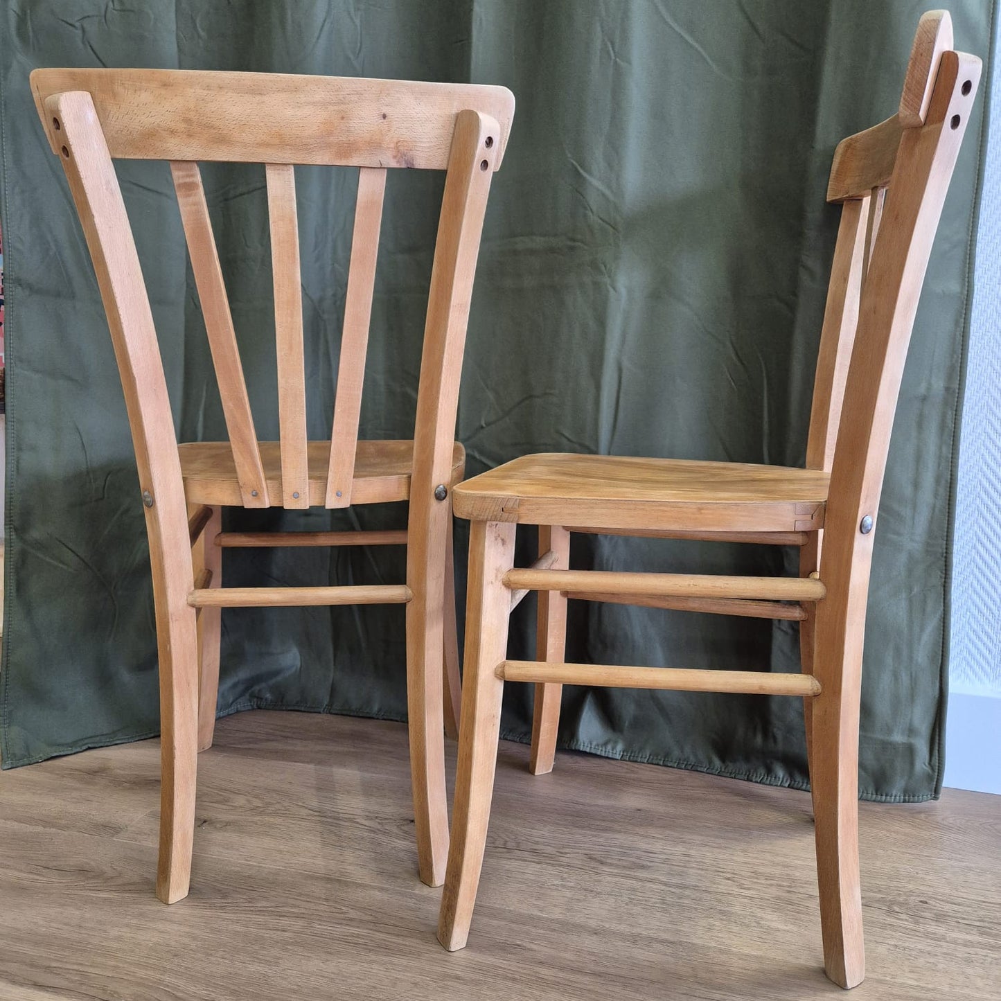 Chaise bistrot - objet de seconde main sélectionné par Déco à Deux