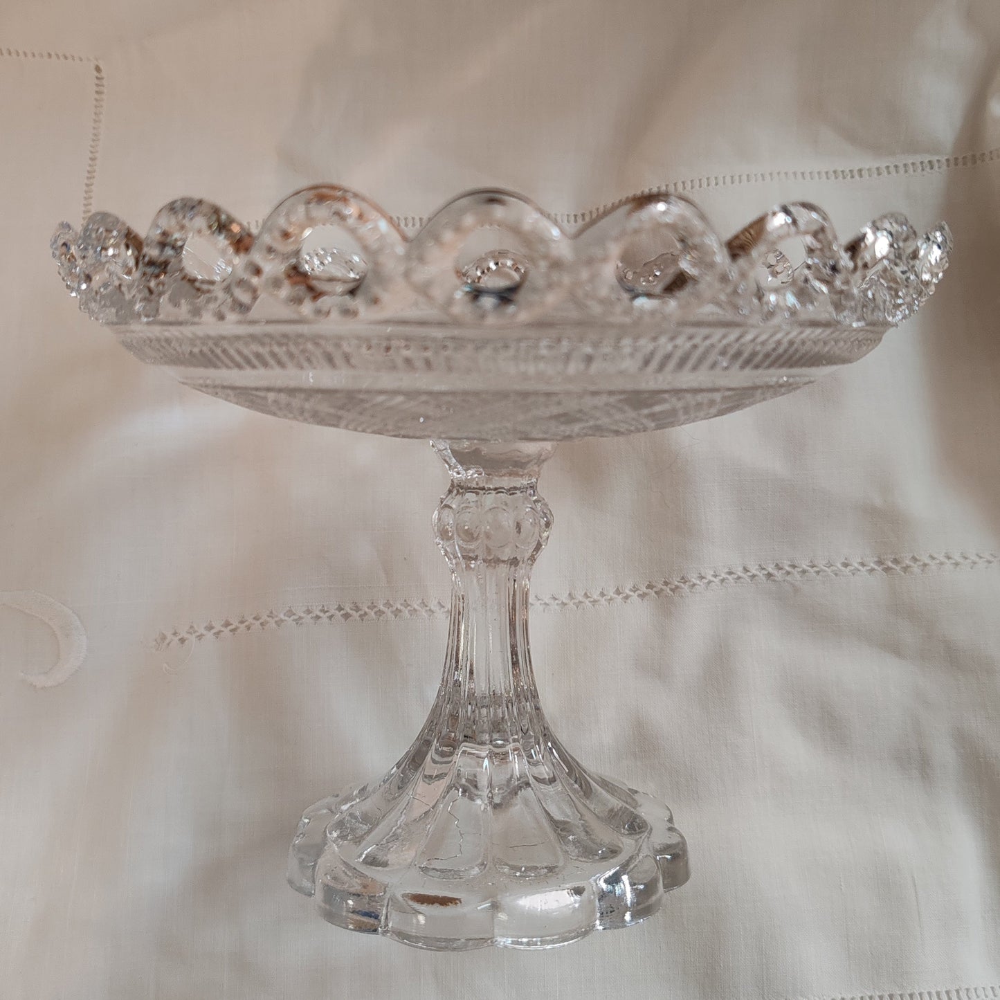 Coupe à fruit vintage – objet de seconde main sélectionné par Déco à Deux