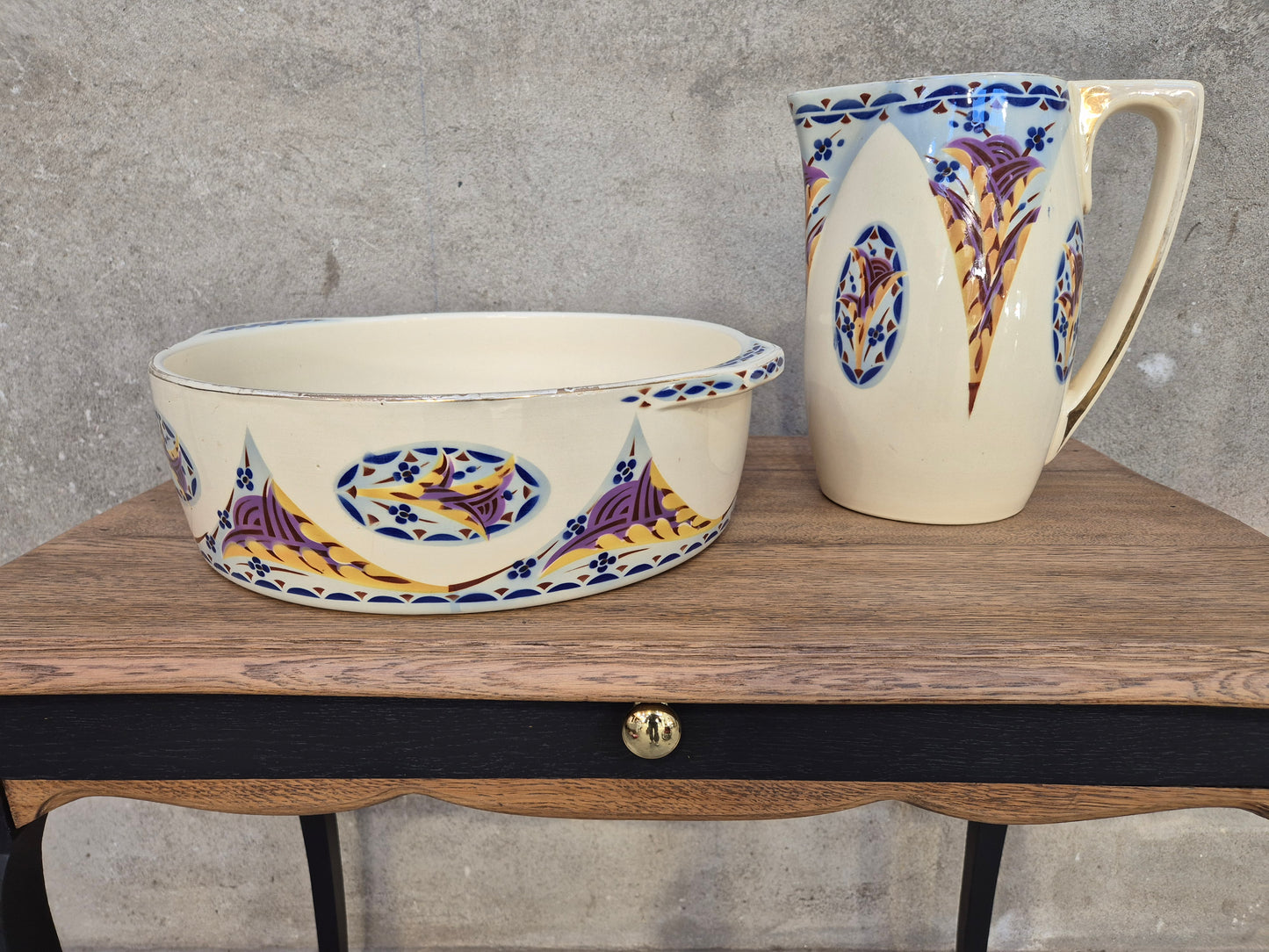 Ensemble de toilette ancien vintage – objet de seconde main sélectionné par Déco à Deux