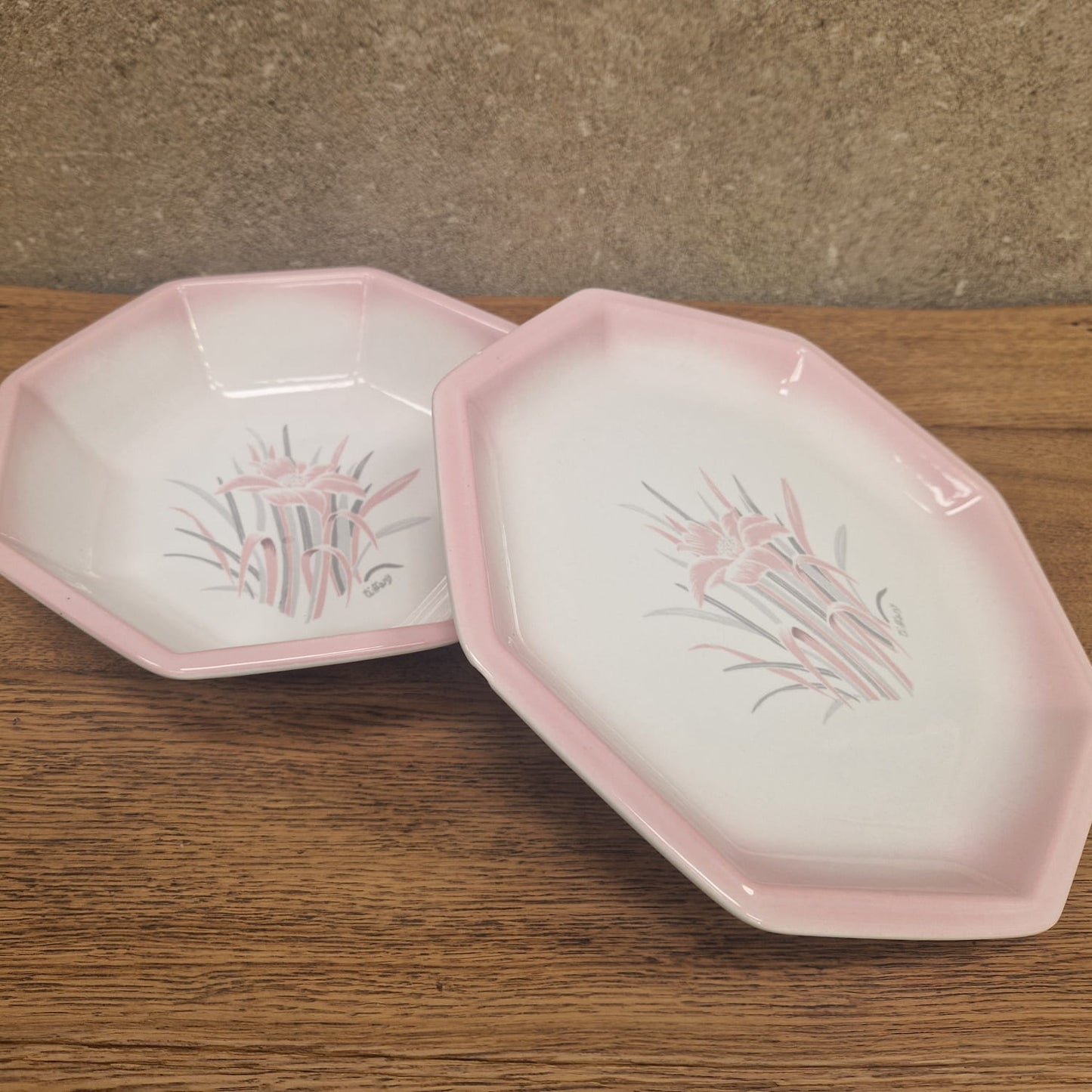 Ensemble saladier et plat vintage – objet de seconde main sélectionné par Déco à Deux
