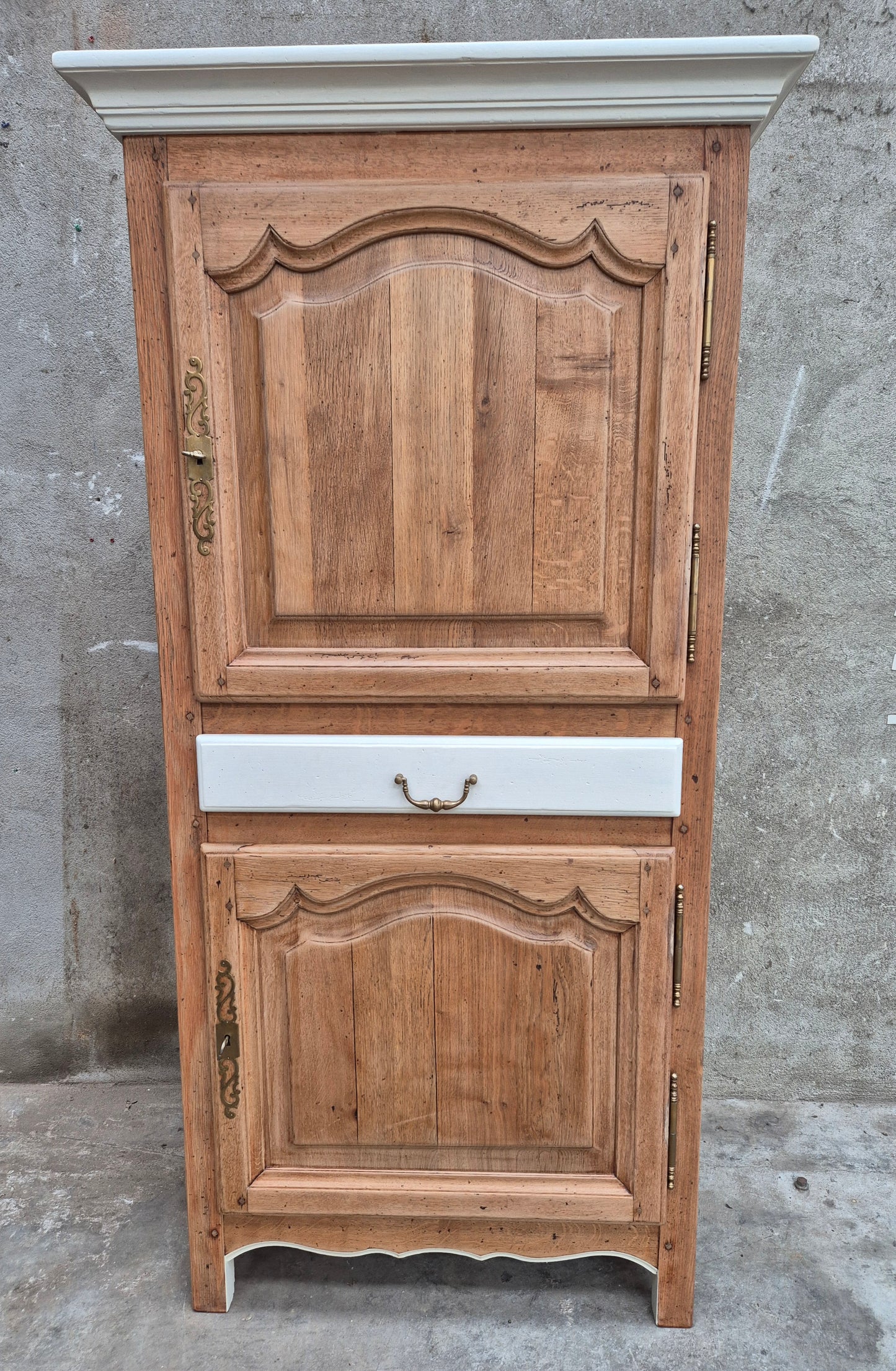 Homme debout vintage – objet de seconde main sélectionné par Déco à Deux