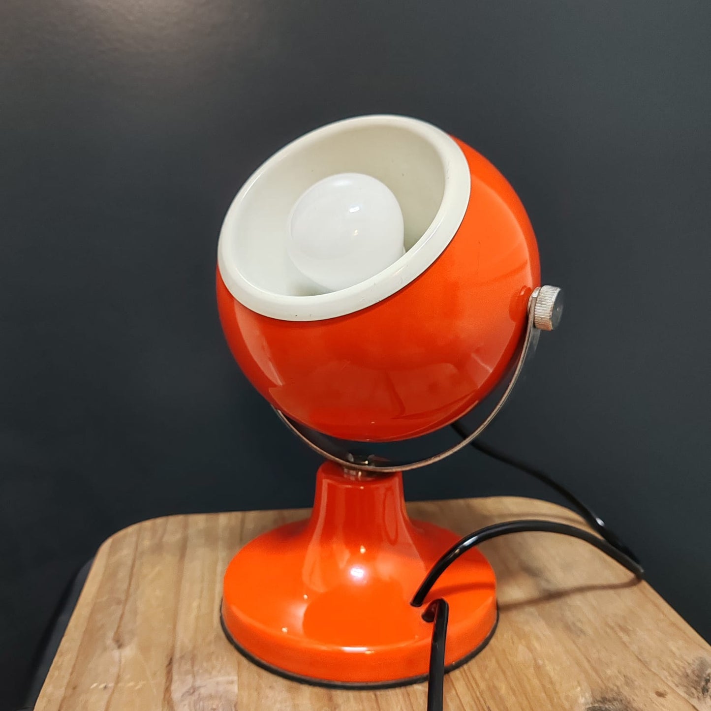 Lampe à poser vintage vintage – objet de seconde main sélectionné par Déco à Deux
