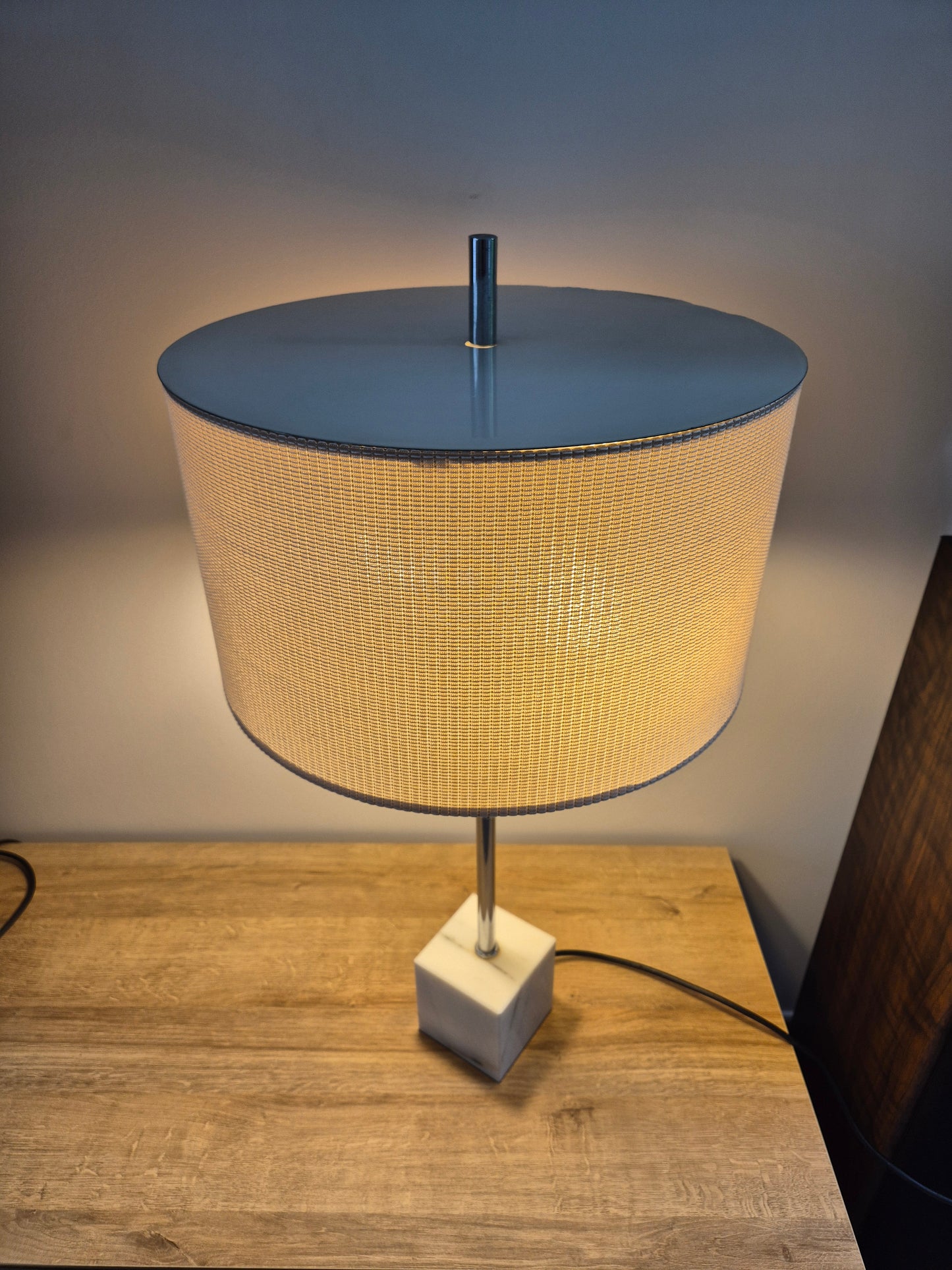 Lampe à poser vintage – objet de seconde main sélectionné par Déco à Deux
