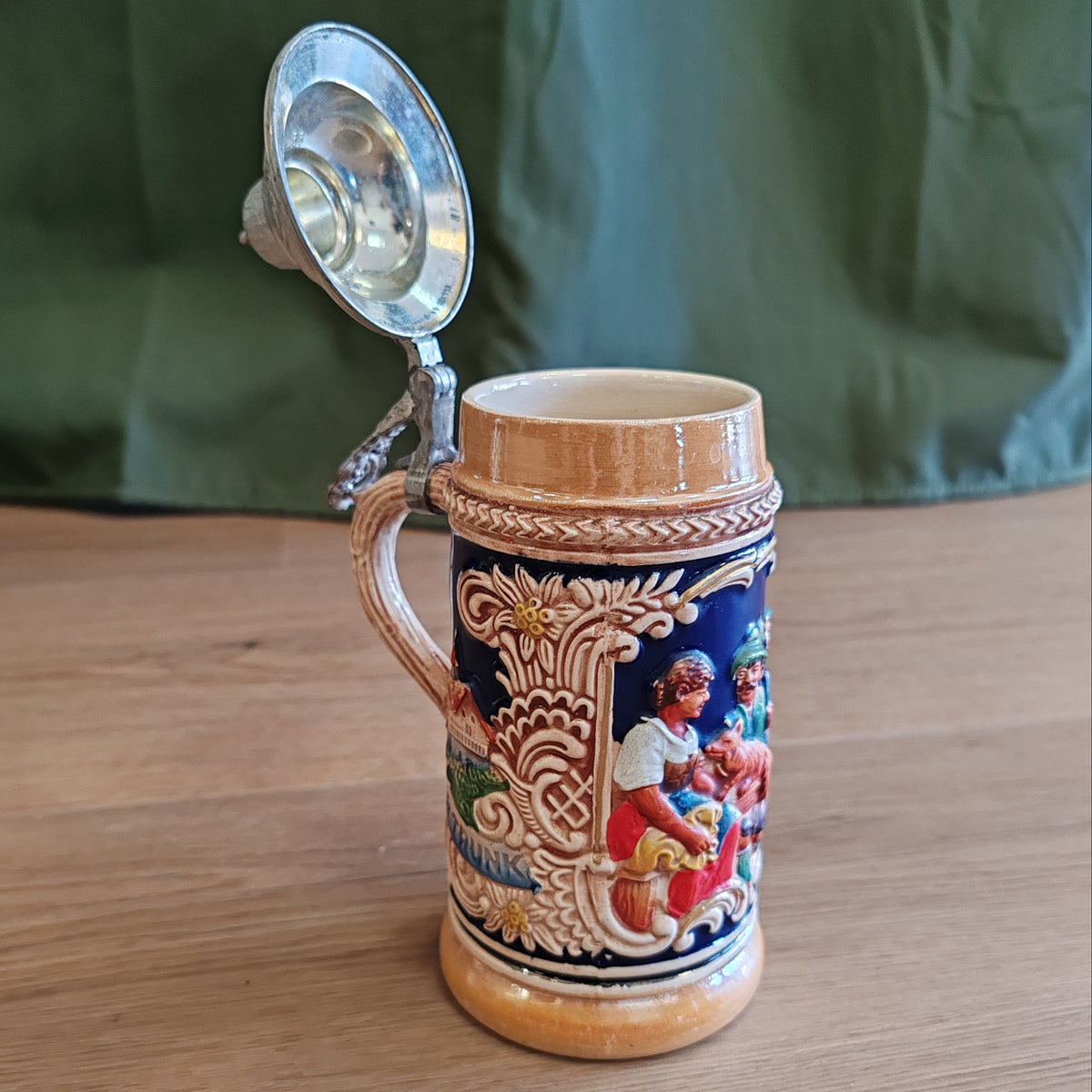 Petite chope à bière - objet de seconde main sélectionné par Déco à Deux