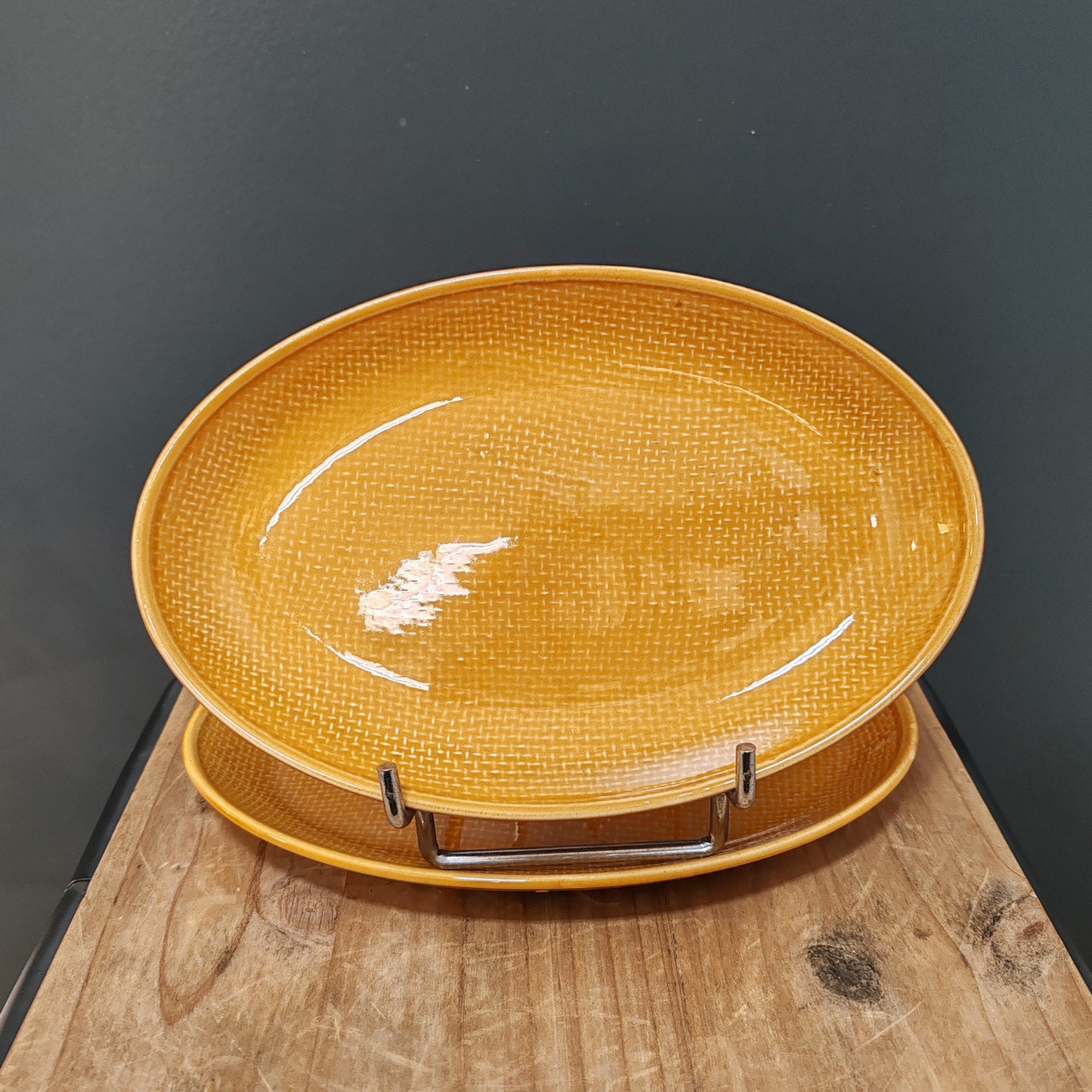 Petits plats ovales miramar vintage – objet de seconde main sélectionné par Déco à Deux