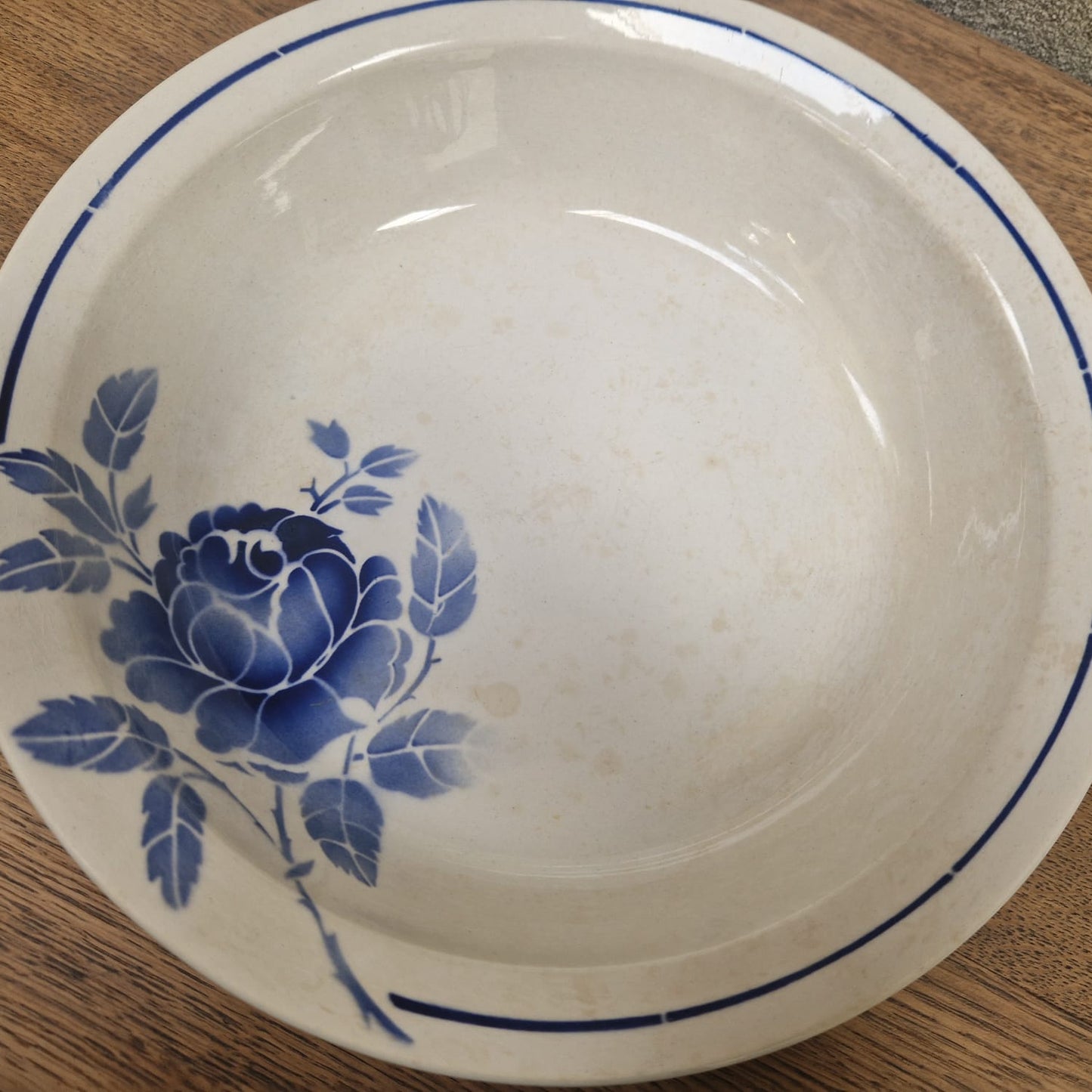 Plat de service ancien St Amand vintage – objet de seconde main sélectionné par Déco à Deux
