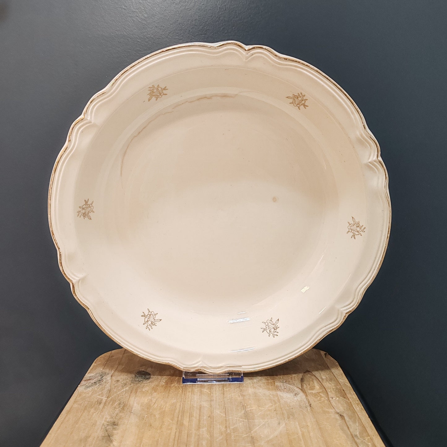 Plat de service "Sarreguemines" vintage – objet de seconde main sélectionné par Déco à Deux