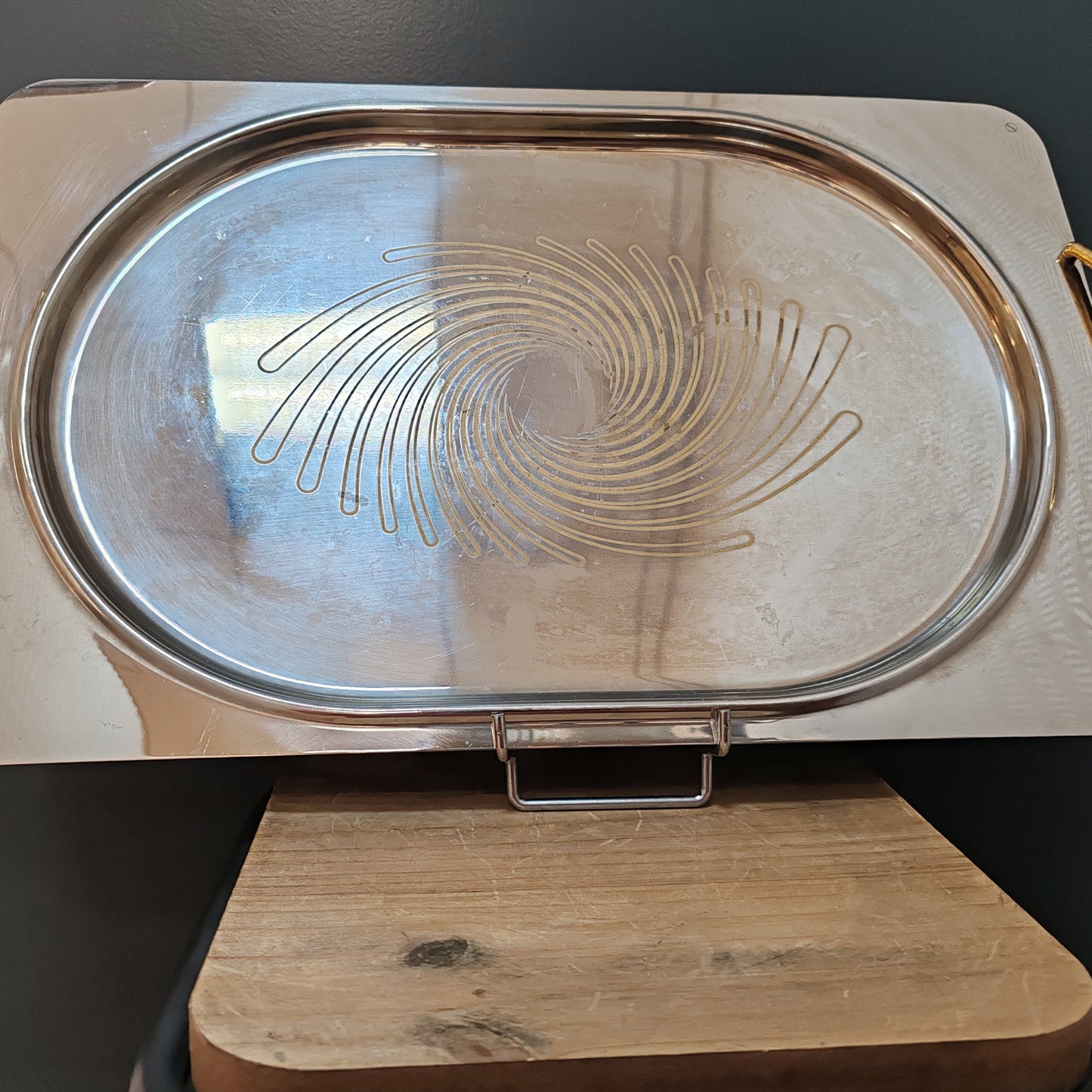 Plateau vintage – objet de seconde main sélectionné par Déco à Deux