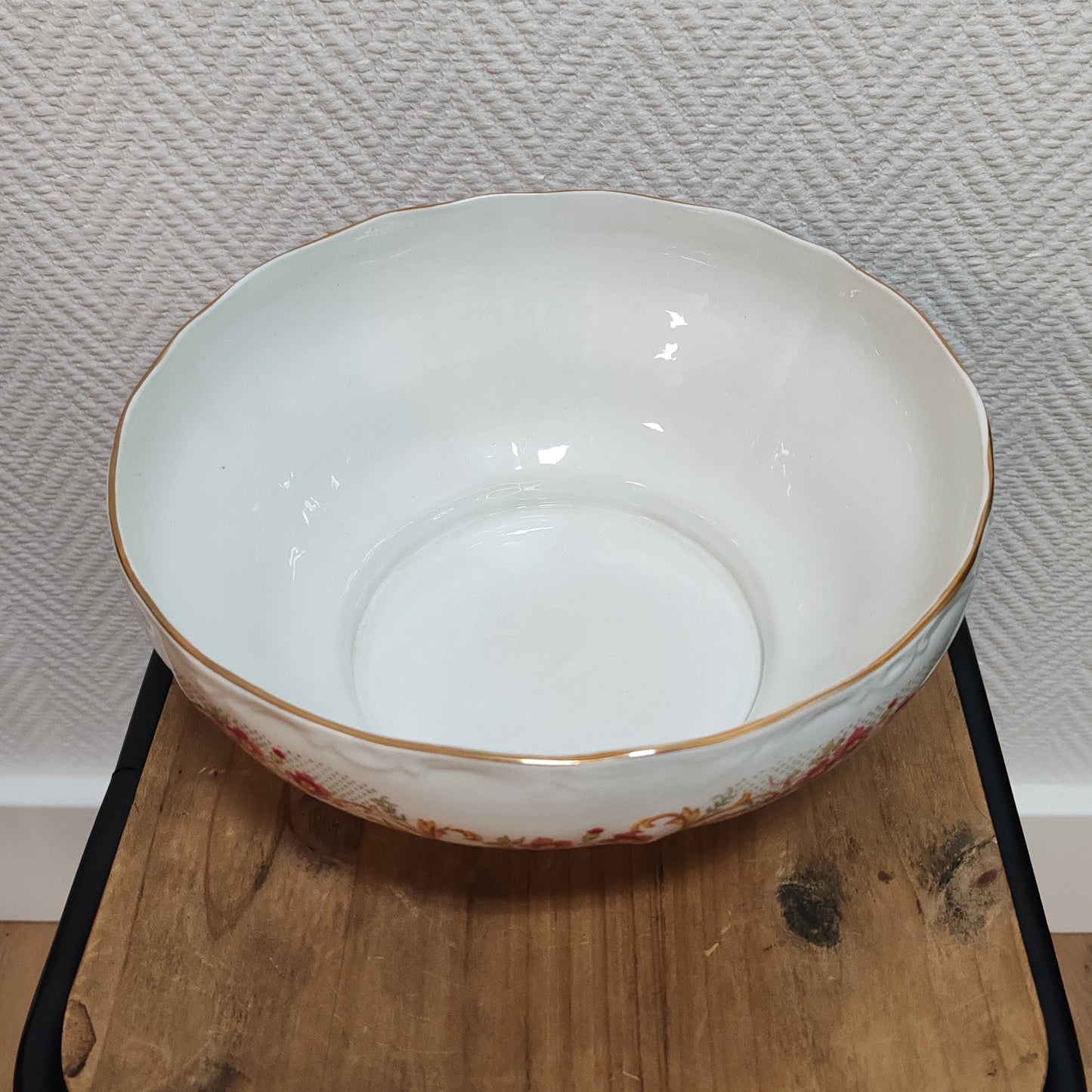 Saladier en porcelaine Digoin vintage – objet de seconde main sélectionné par Déco à Deux
