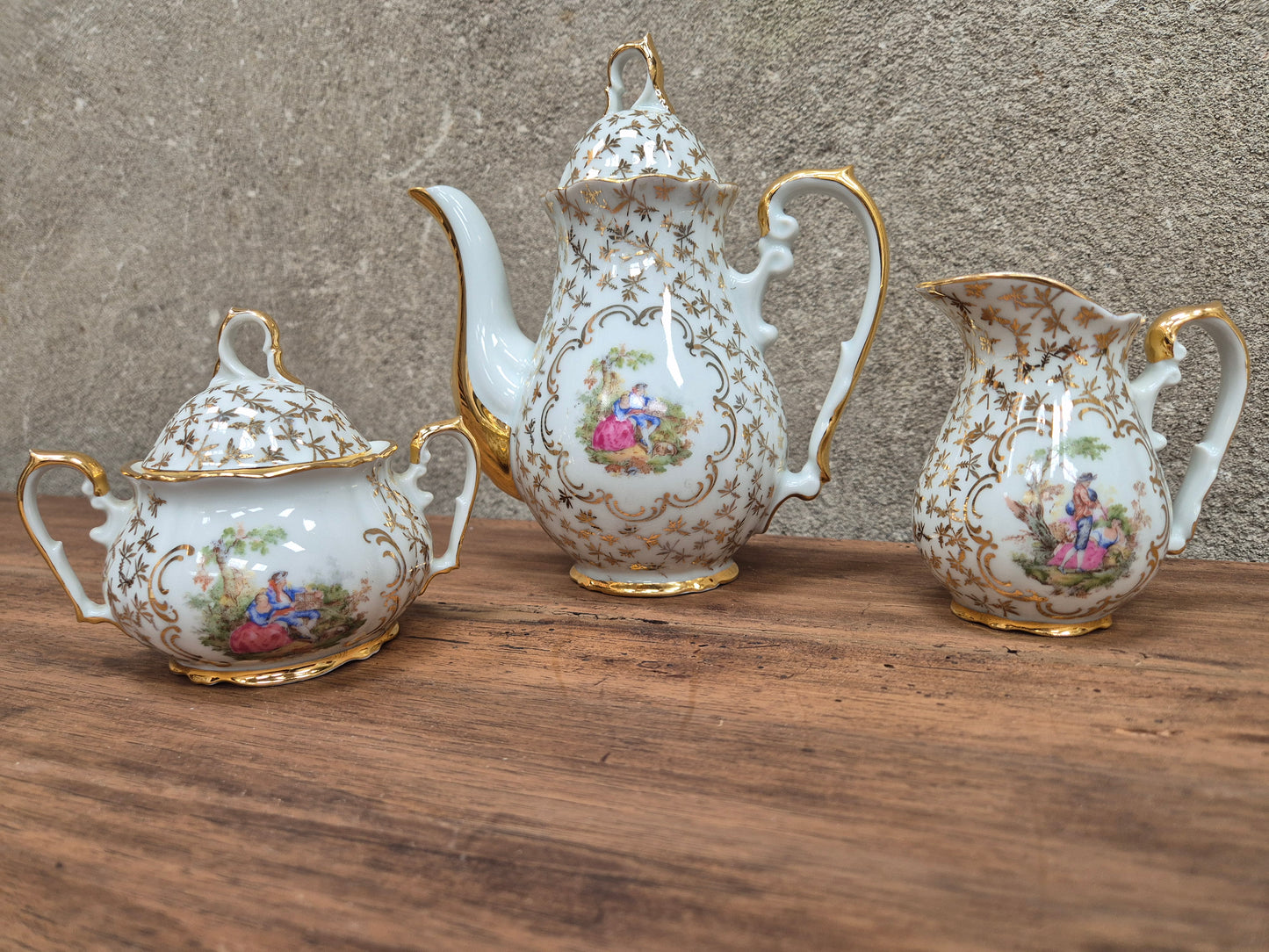 Service à café/thé en porcelaine de Luxe vintage – objet de seconde main sélectionné par Déco à Deux