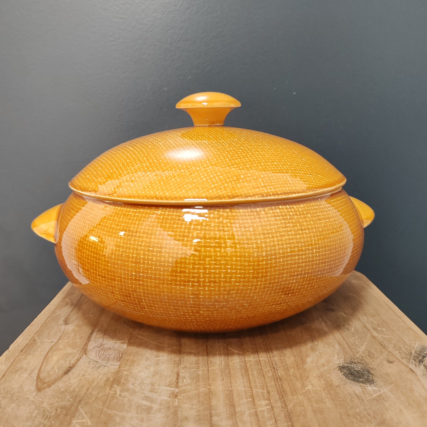 Soupière miramar vintage – objet de seconde main sélectionné par Déco à Deux