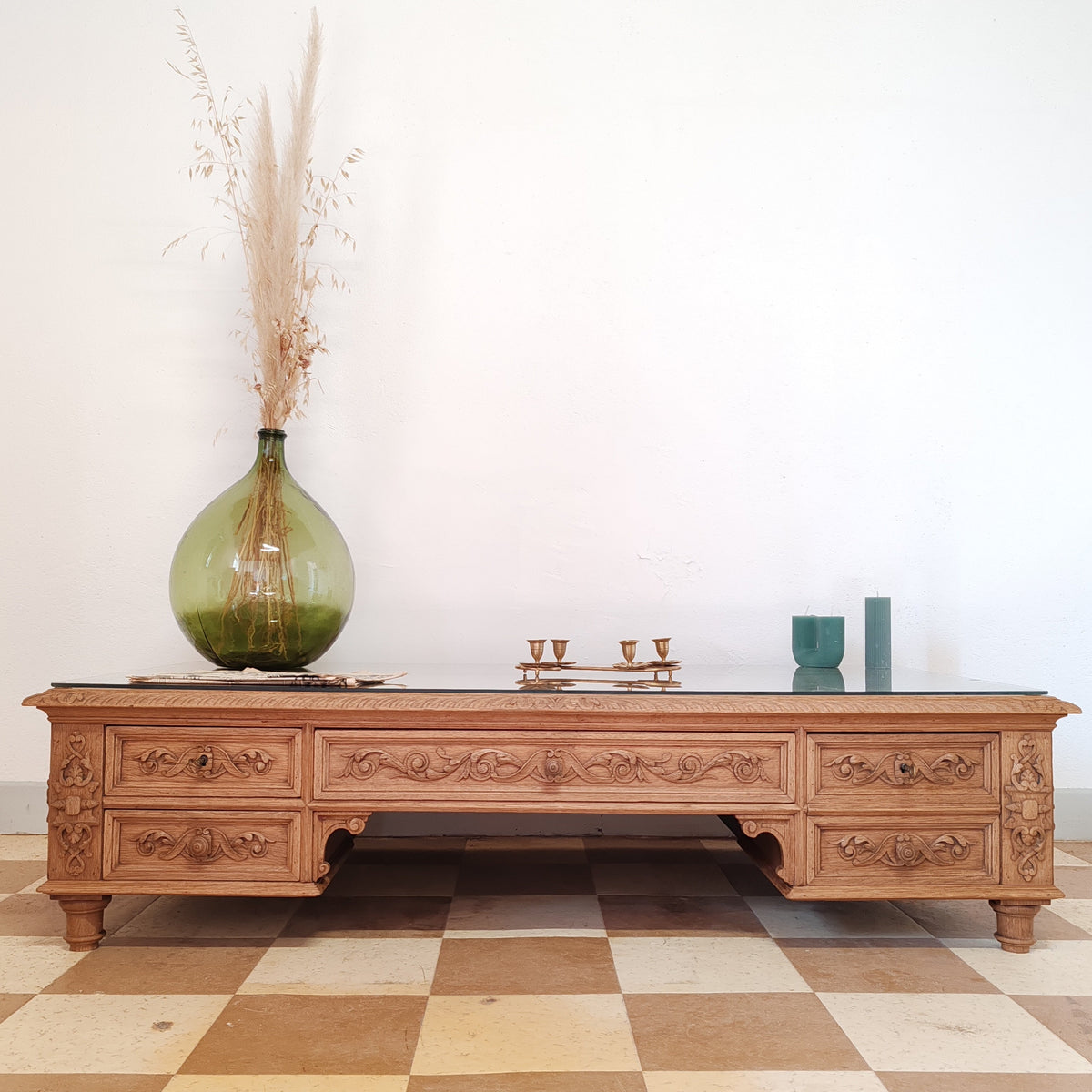 Table basse vintage – objet de seconde main sélectionné par Déco à Deux