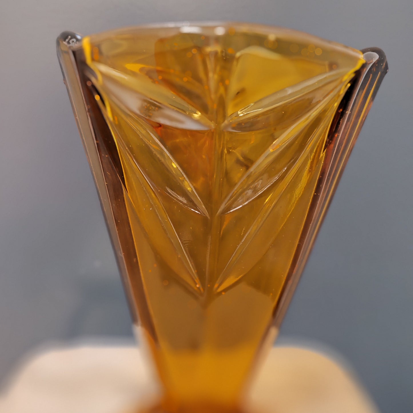 Vase art déco vintage – objet de seconde main sélectionné par Déco à Deux