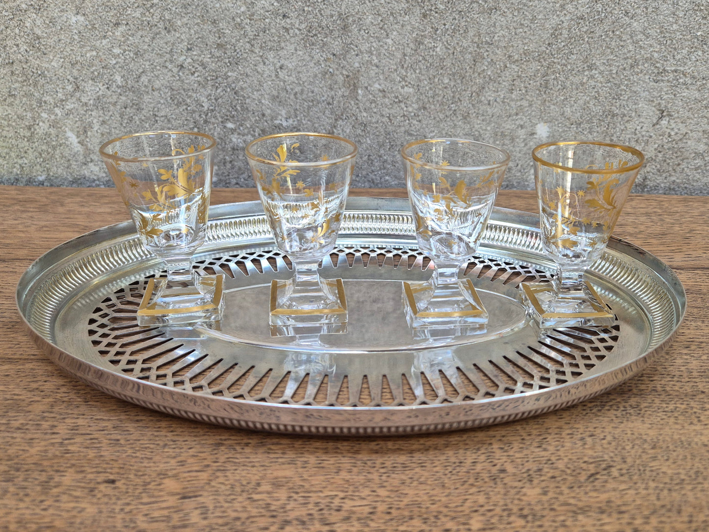 Verres à liqueur vintage – objet de seconde main sélectionné par Déco à Deux